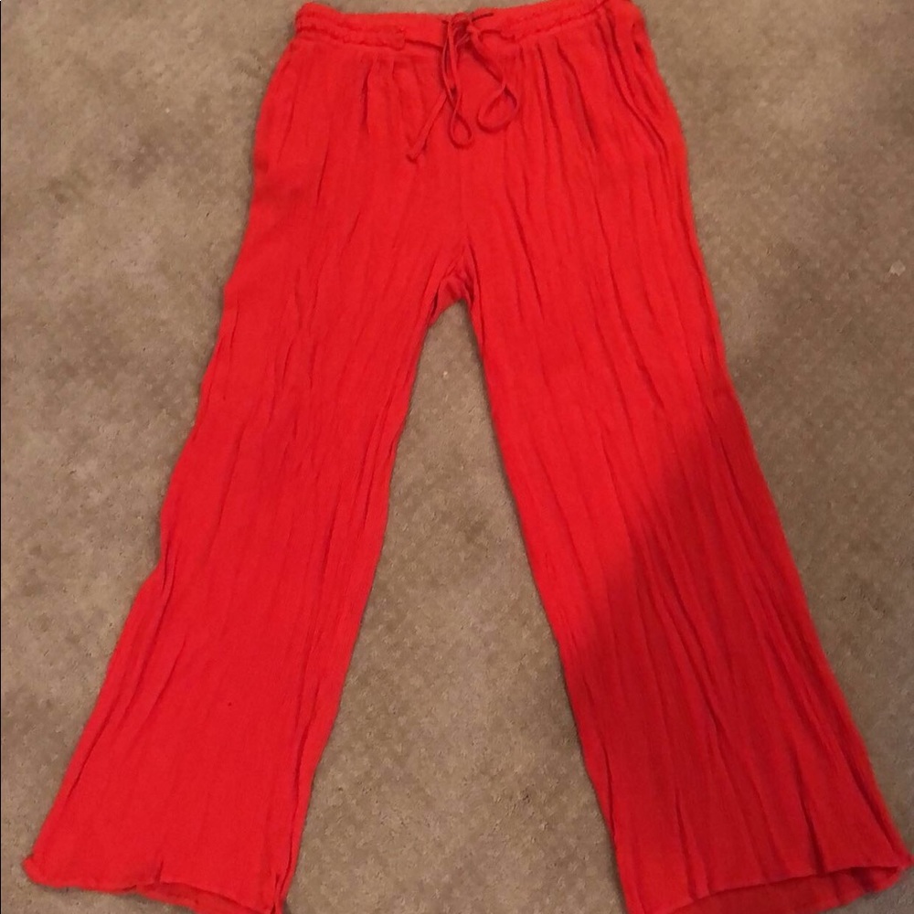 Flowy red pants!